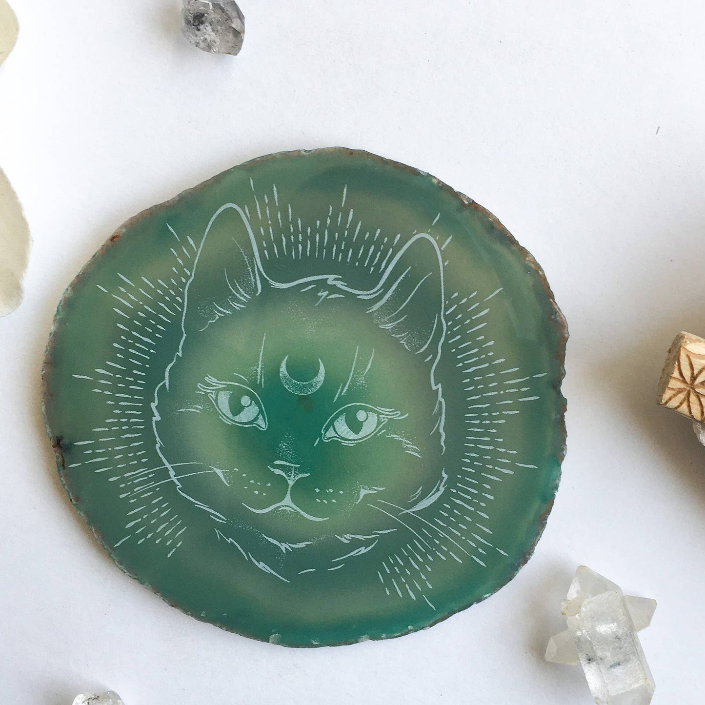 "Midnight Familiar" Cat Agate Slice