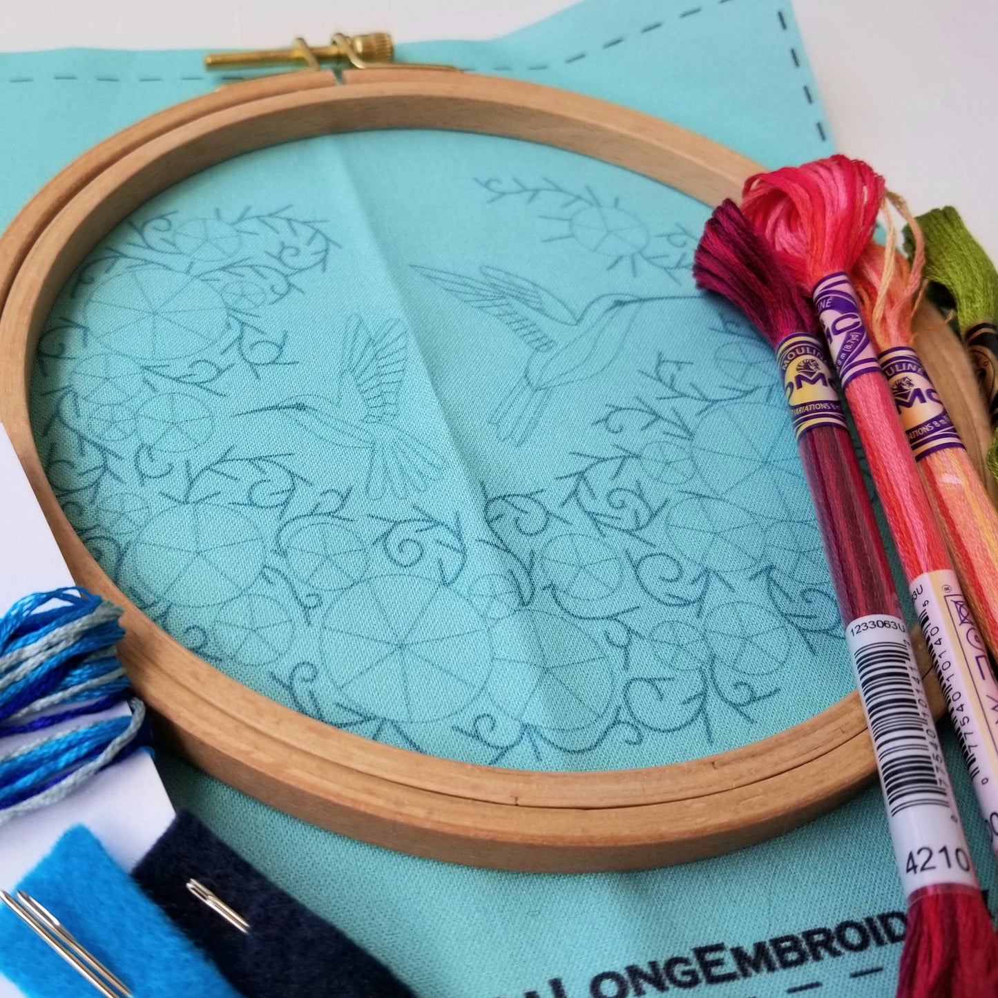 Summer Hummingbird Embroidery Kit